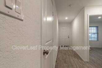 5507 Basil Chase in Saint Hedwig, TX - Building Photo - Building Photo