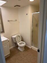 44406 15th St E, Unit 7 in Lancaster, CA - Building Photo - Building Photo