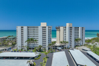 Whispering Sands South Tower in Sarasota, FL - Building Photo - Building Photo