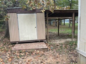 15505 Parret Ln in Willis, TX - Building Photo - Building Photo