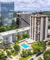 2655 S Bayshore Dr Apartamentos