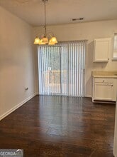 3859 Shenfield Dr in Union City, GA - Building Photo - Building Photo