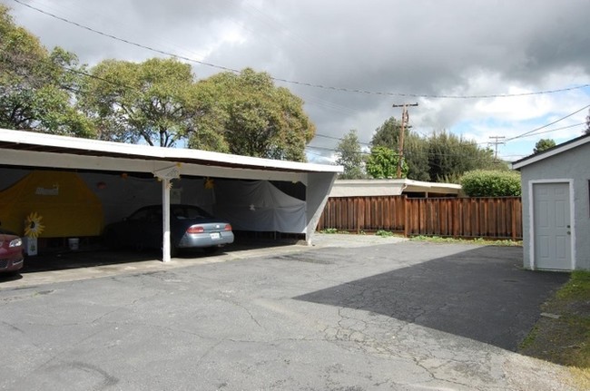 2311 Mammoth Dr in San Jose, CA - Building Photo - Building Photo