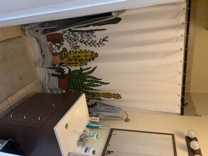 2034 W Webster Ave in Chicago, IL - Building Photo - Building Photo