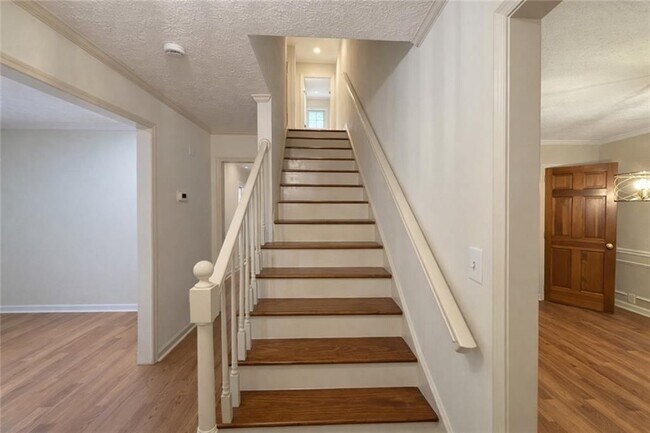 807 Oak Bridge Ln in Fayetteville, GA - Building Photo - Building Photo