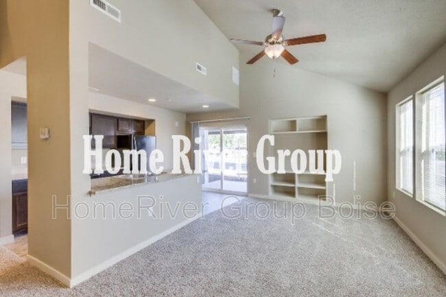 4795 N Morninggale Dr in Boise, ID - Building Photo - Building Photo