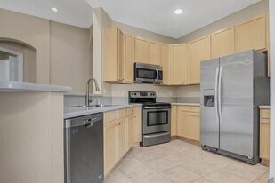 6731 Southport Dr in Boynton Beach, FL - Building Photo