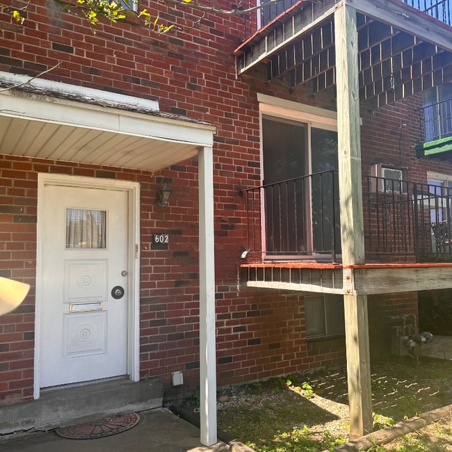 602 Yeadon Ave in Yeadon, PA - Building Photo - Building Photo