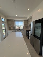 30490 Cardinal Ave in Abbotsford, BC - Building Photo - Building Photo