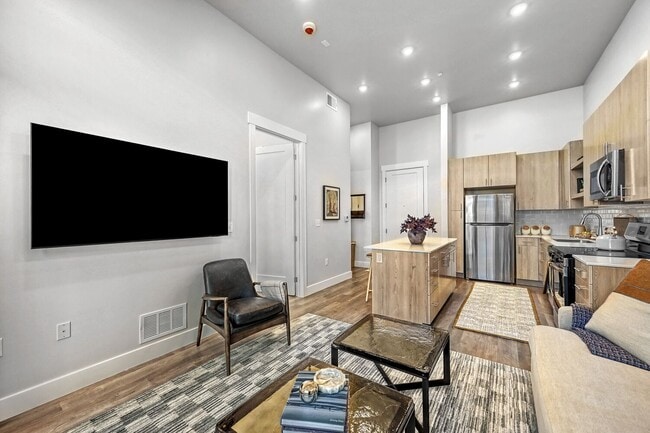 West Main in Midvale, UT - Building Photo - Building Photo