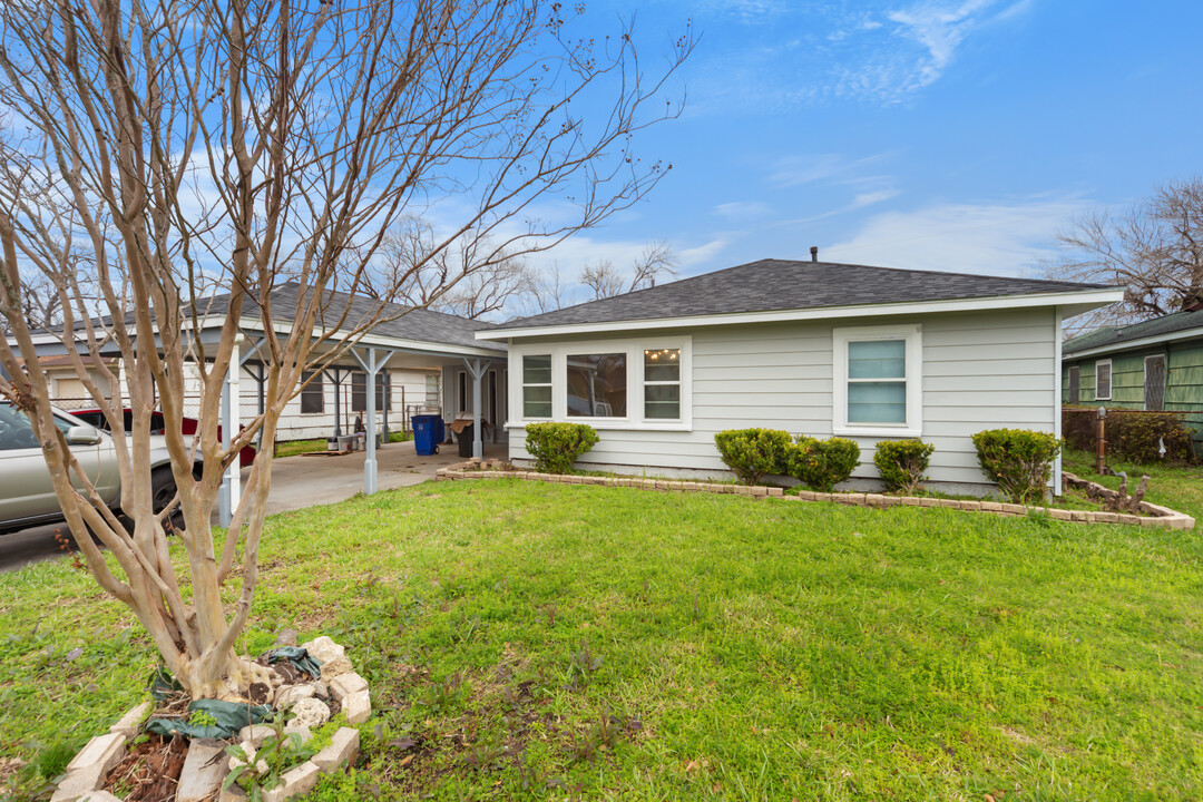 2025-2011 11th St in Galena Park, TX - Building Photo