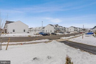 88 Rosemary Wy in Mount Laurel, NJ - Building Photo