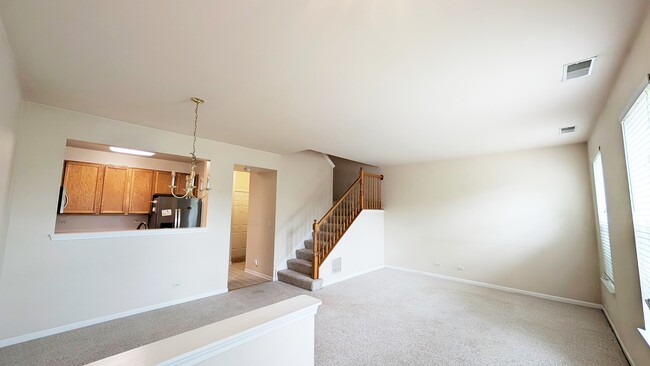 2486 Georgetown Cir in Aurora, IL - Building Photo - Building Photo