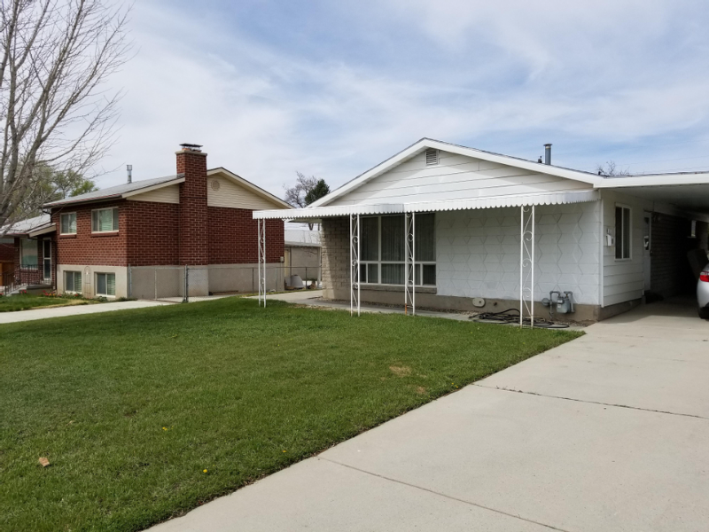 1005 E Diamond Way in Sandy, UT - Building Photo