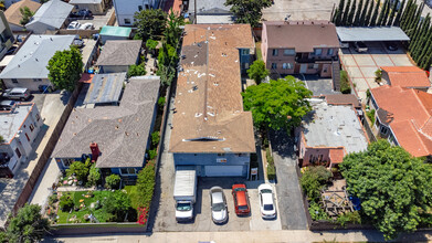 14248 Gilmore St in Van Nuys, CA - Building Photo - Building Photo