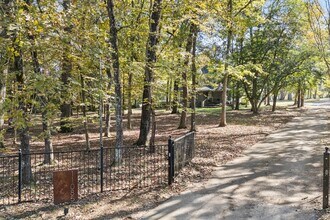 11085 Jake Pearson Rd in Conroe, TX - Building Photo - Building Photo