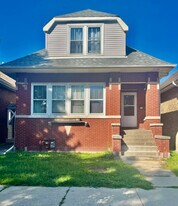 4218 N Monitor Ave in Chicago, IL - Building Photo