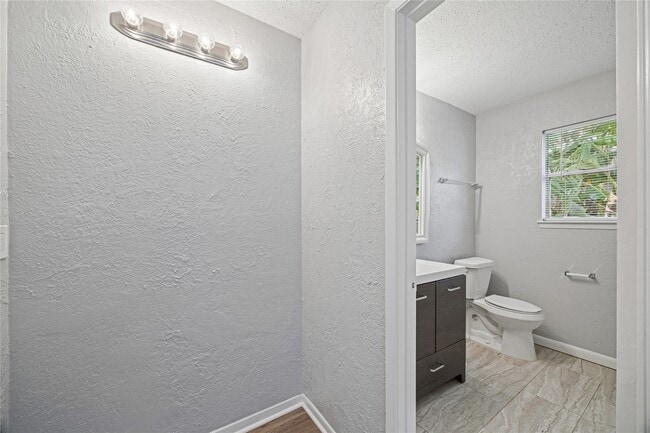 13838 Beech Hollow Ln in Houston, TX - Building Photo - Building Photo