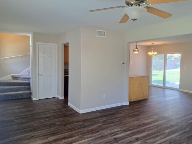 5106 Hughes Dr in Irving, TX - Building Photo - Building Photo