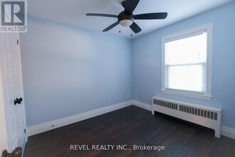 348 Simcoe St in Peterborough, ON - Building Photo - Building Photo