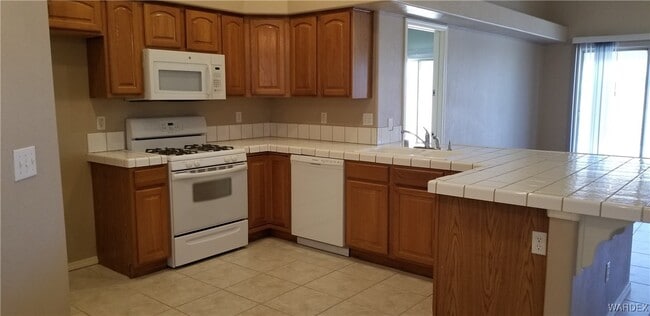 4873 Castilla Dr in Fort Mohave, AZ - Foto de edificio - Building Photo