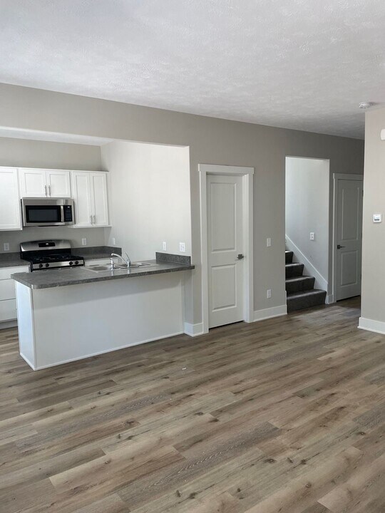 449 Washington Ave in Muskegon, MI - Building Photo