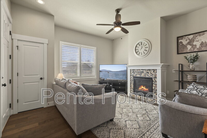 1708 W 50th St in Loveland, CO - Building Photo