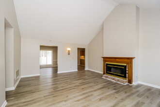 1761 Fairfax Dr in Lithia Springs, GA - Building Photo - Building Photo