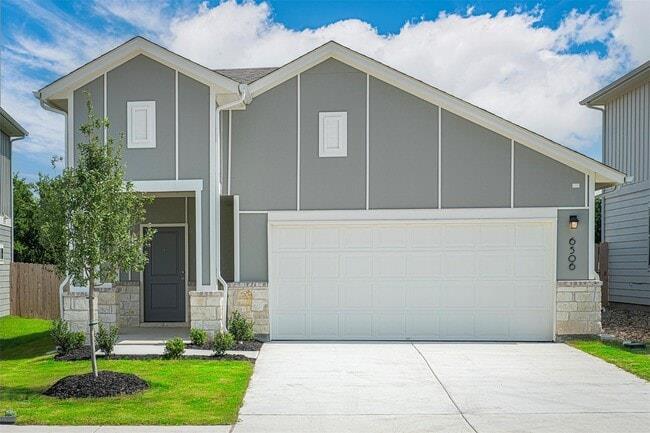 6506 Marsh Ln in Buda, TX - Building Photo