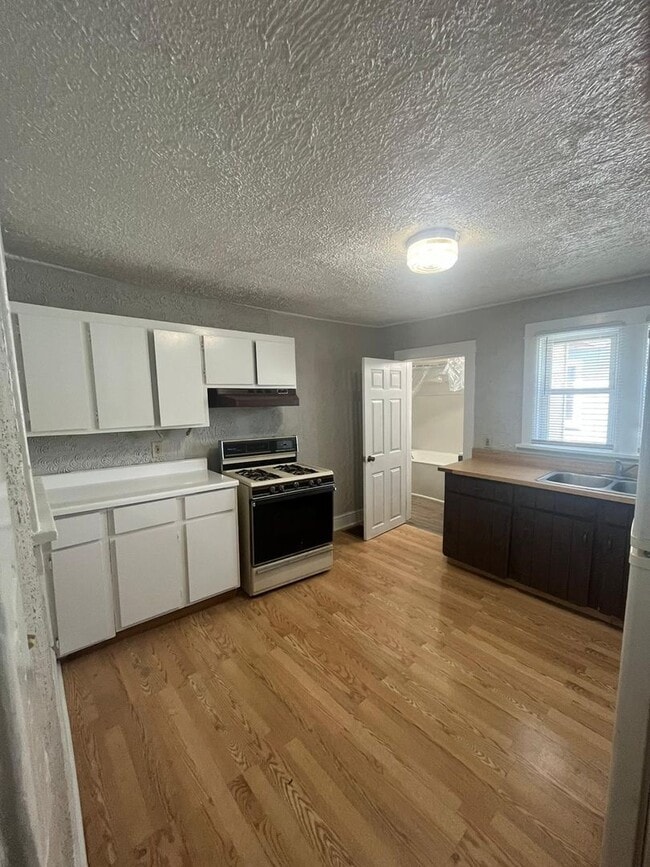 property at 4611 Pine Ave