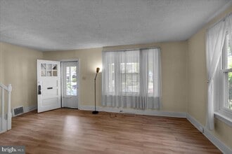 404 Pine St in West Reading, PA - Building Photo - Building Photo