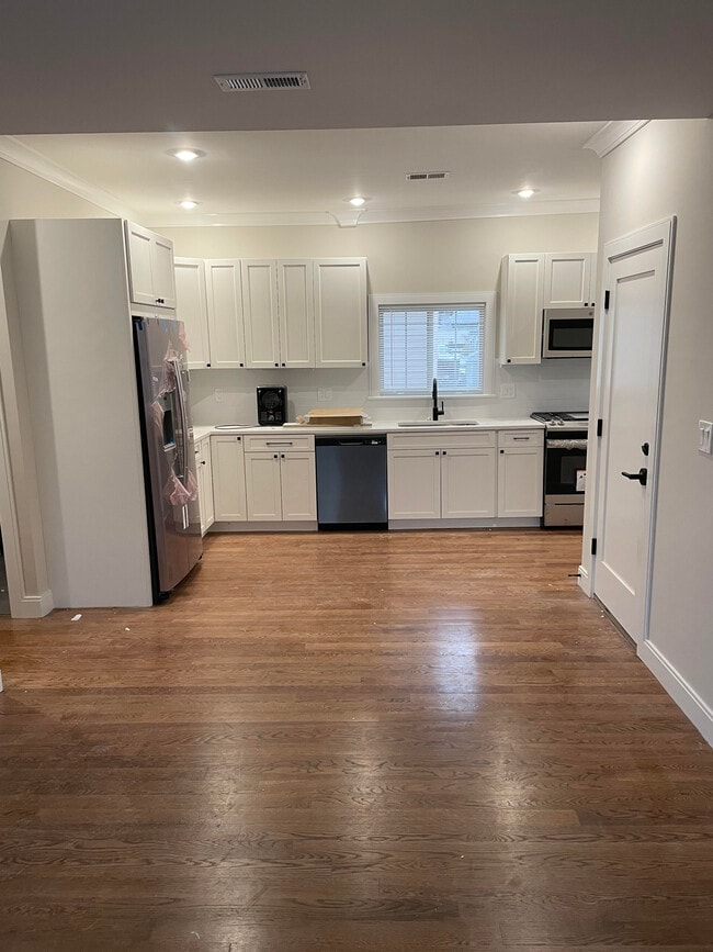 property at 11 Falkland St