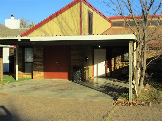 201 Yorkshire Ct in Euless, TX - Foto de edificio - Building Photo