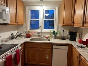 31 Cocasset St in Foxboro, MA - Building Photo - Building Photo