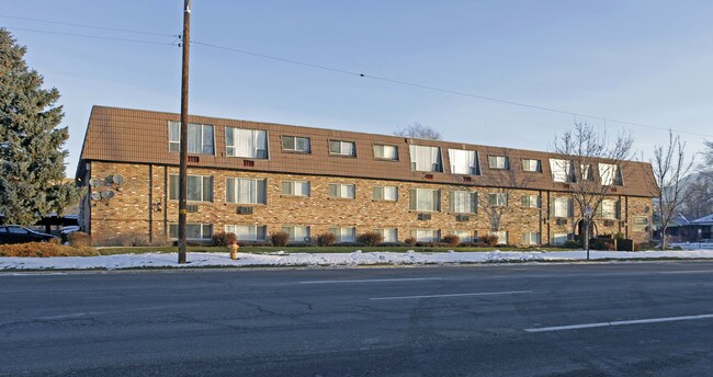 Caledonian Apartments in Salt Lake City, UT - Building Photo - Building Photo