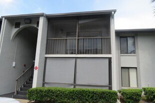 1322 S Pine Ridge Cir, Unit B2 in Sanford, FL - Building Photo