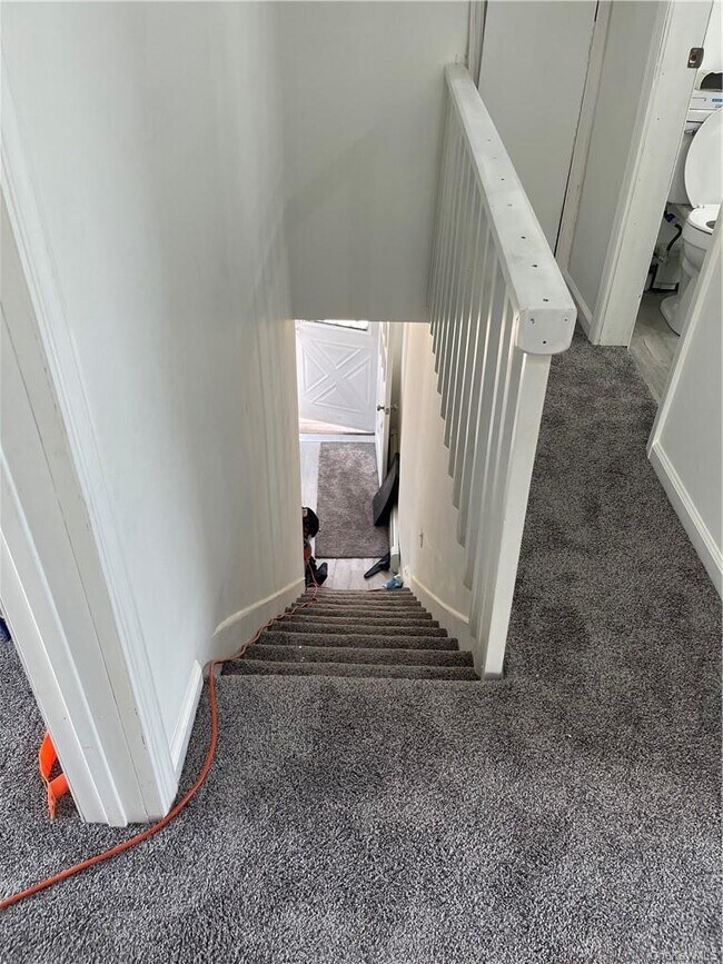 57 Hunt Ave in Pearl River, NY - Building Photo - Building Photo