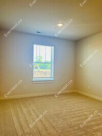 628 Birdie Dr photo'