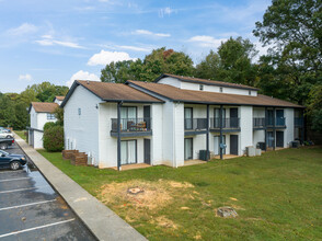 Cielo at Lanier in Gainesville, GA - Foto de edificio - Building Photo