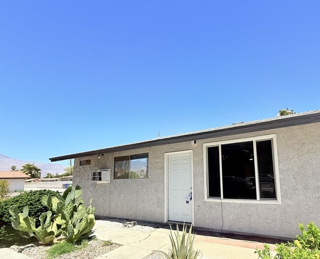 68400 Corral Rd in Cathedral City, CA - Building Photo - Building Photo