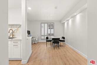 621 California Ave in Santa Monica, CA - Building Photo - Building Photo