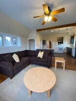 904 W 4th St in Williamsport, PA - Building Photo