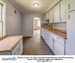 24501 Fern Ave in Eastpointe, MI - Building Photo - Building Photo