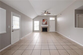 11523 Kempwood Dr in Austin, TX - Building Photo - Building Photo