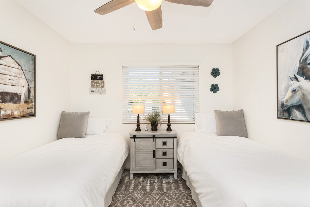 41762 Riesling Ct in Temecula, CA - Foto de edificio