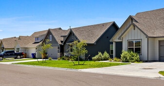 Yorktown Heights in Corpus Christi, TX - Building Photo