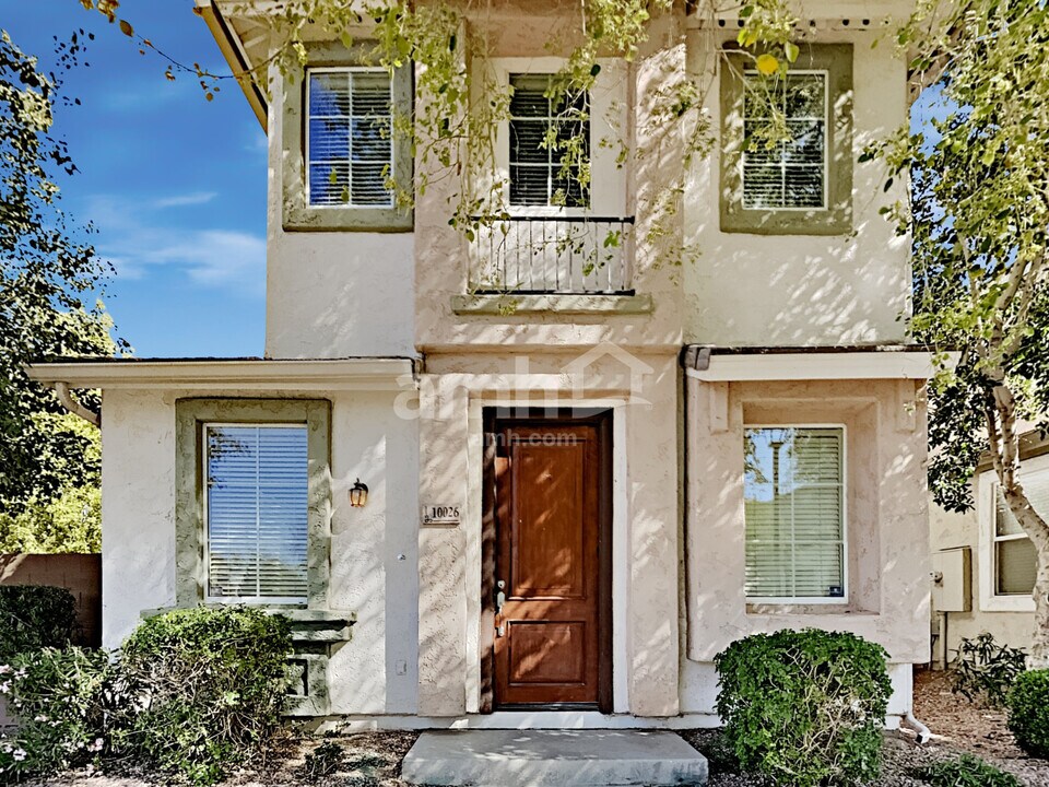 10026 E Isabella Ave in Mesa, AZ - Building Photo