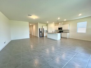 9845 SW Triton Wy in Port St. Lucie, FL - Building Photo - Building Photo