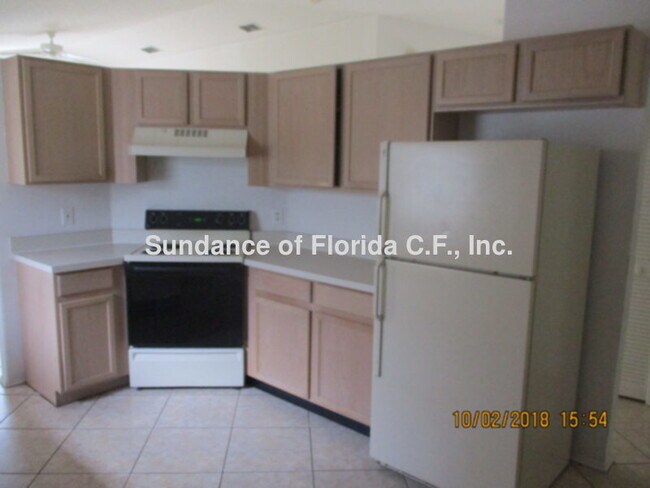 13210 Meadowfield Dr in Orlando, FL - Building Photo - Building Photo