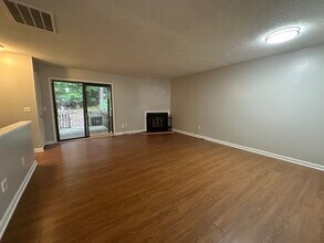 5907 Dixon Dr in Raleigh, NC - Building Photo - Building Photo